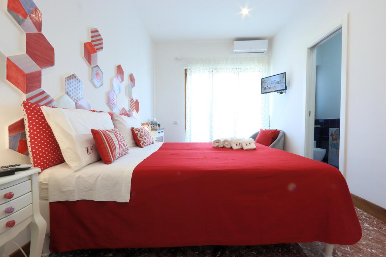 Casa Nina Deluxe Bed & Breakfast Salerno Ngoại thất bức ảnh